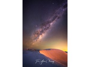 Lancelin sand dunes milky way rising